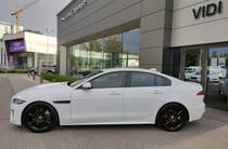 Jaguar XE R-Dynamic S