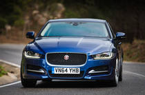 Jaguar XE R-Sport