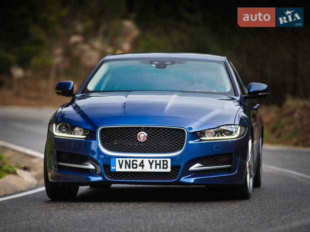 Смотри! Jaguar XE 2019 года новые фото Смотри! Jaguar XE 2019 года новые фото