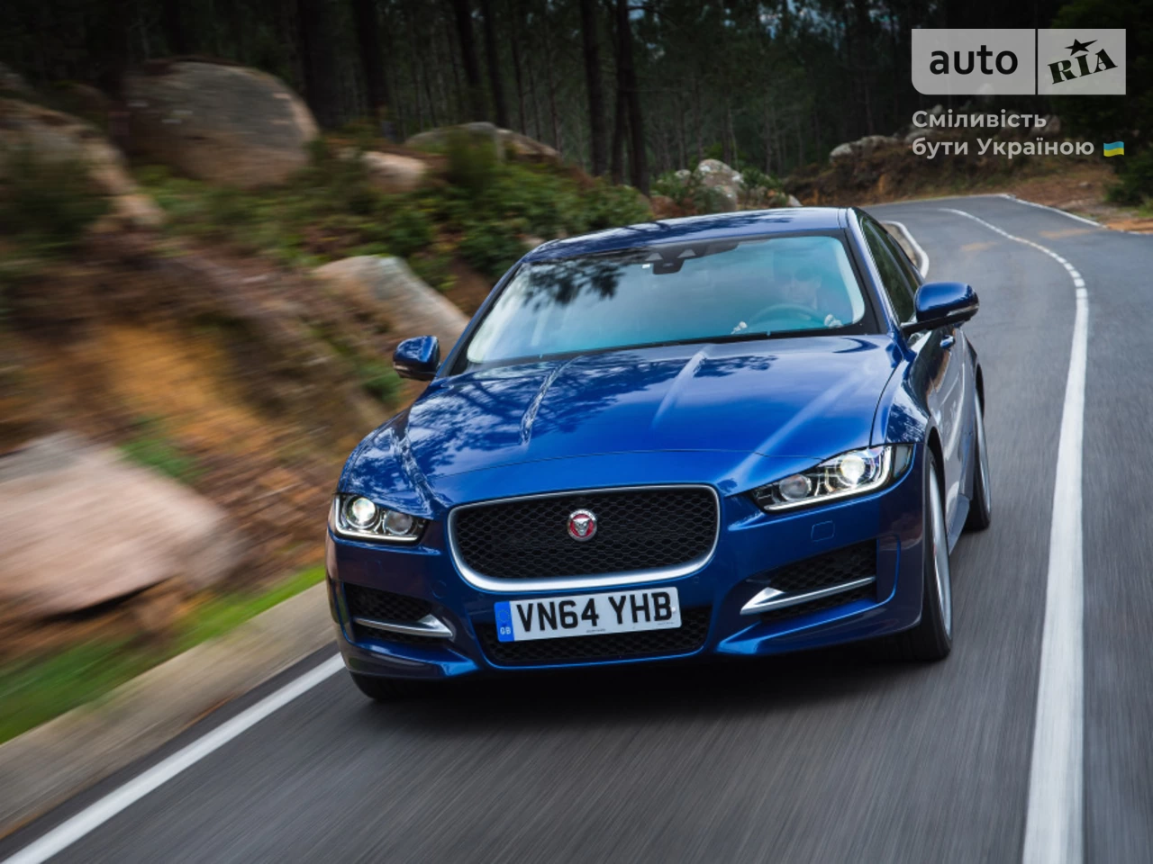 Jaguar XE R-Sport