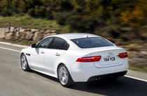 Jaguar XE R-Sport