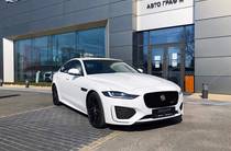 Jaguar XE R-Dynamic SE