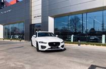 Jaguar XE R-Dynamic SE