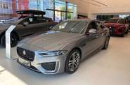 Jaguar XE R-Dynamic SE