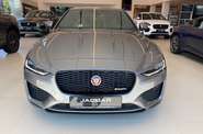 Jaguar XE R-Dynamic SE