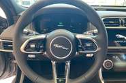 Jaguar XE R-Dynamic SE