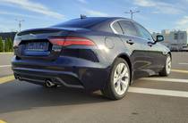 Jaguar XE S