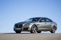 Jaguar XF Pure