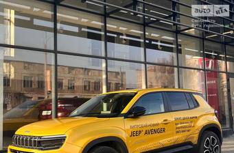 Jeep Avenger 1.2 e-Hybrid DCT (100 к.с.) 2024