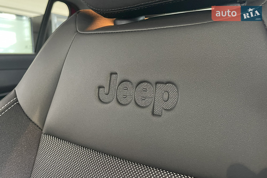 Jeep Avenger - фото 23