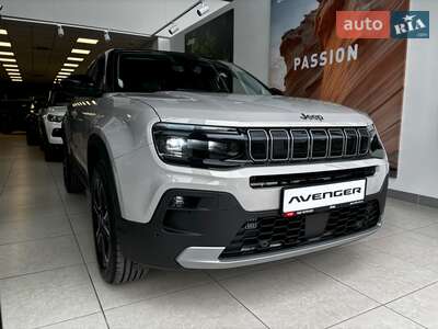 Jeep Avenger 2025 Summit