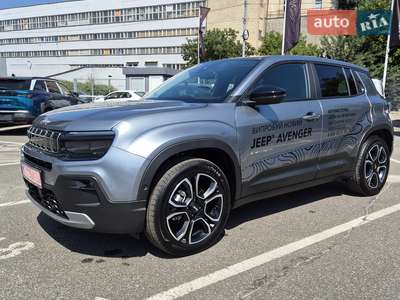 Jeep Avenger 2025 Summit