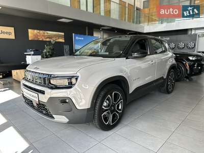 Jeep Avenger 2025 Summit