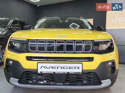 Jeep Avenger Summit 54 kWh (156 к.с.) 2025