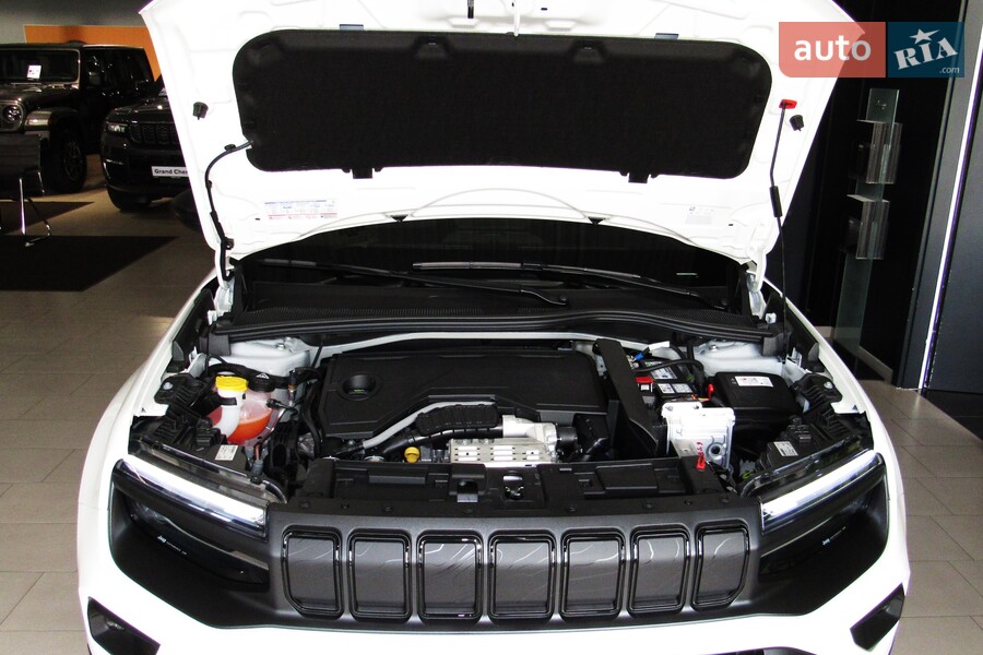 Jeep Avenger - фото 28