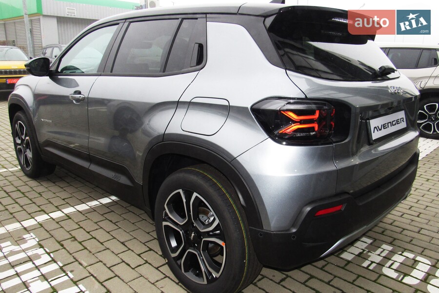 Jeep Avenger - фото 8