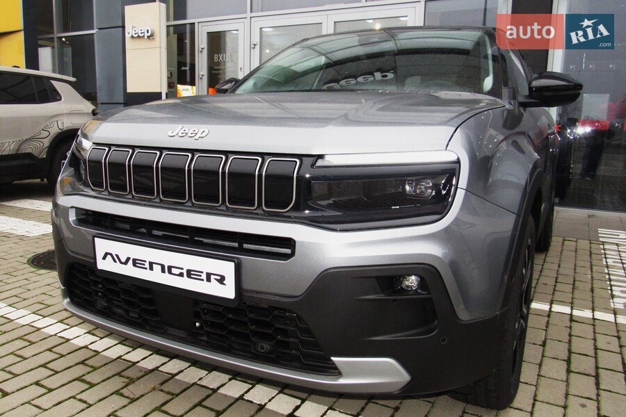 Jeep Avenger - фото 1