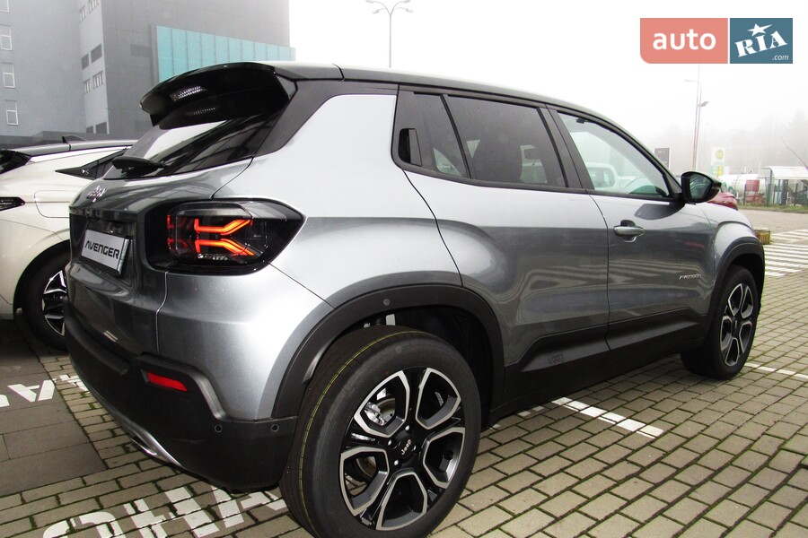 Jeep Avenger - фото 9