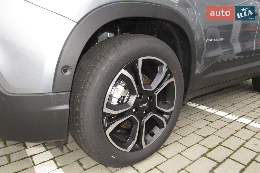 Jeep Avenger - фото 10