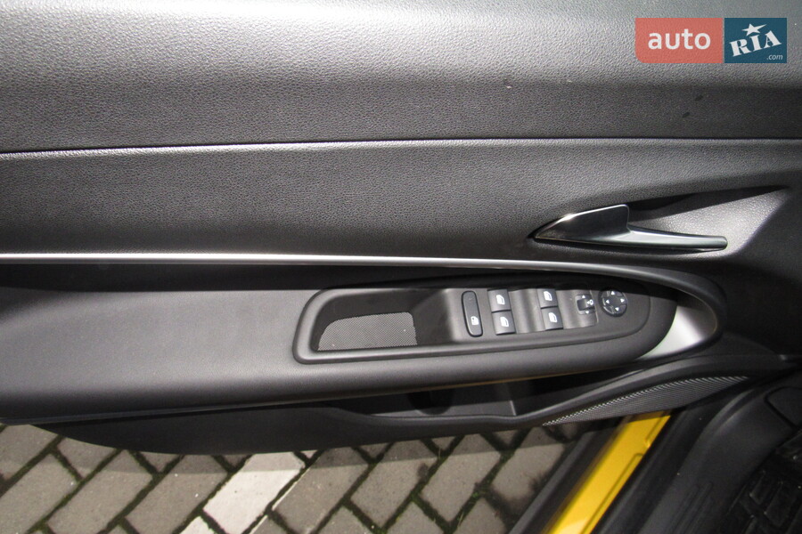 Jeep Avenger - фото 20