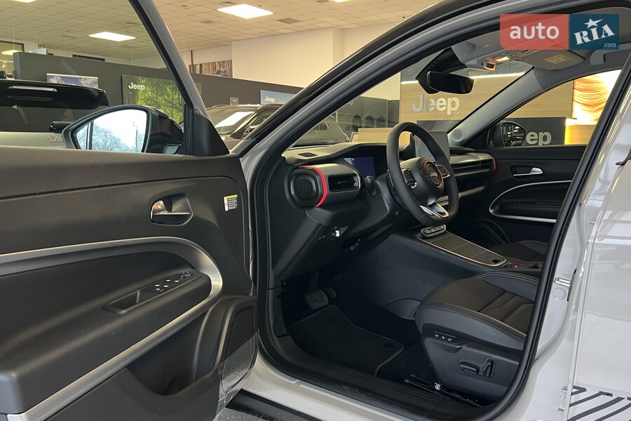 Jeep Avenger - фото 13