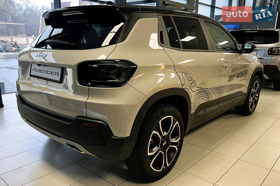 Jeep Avenger - фото 4