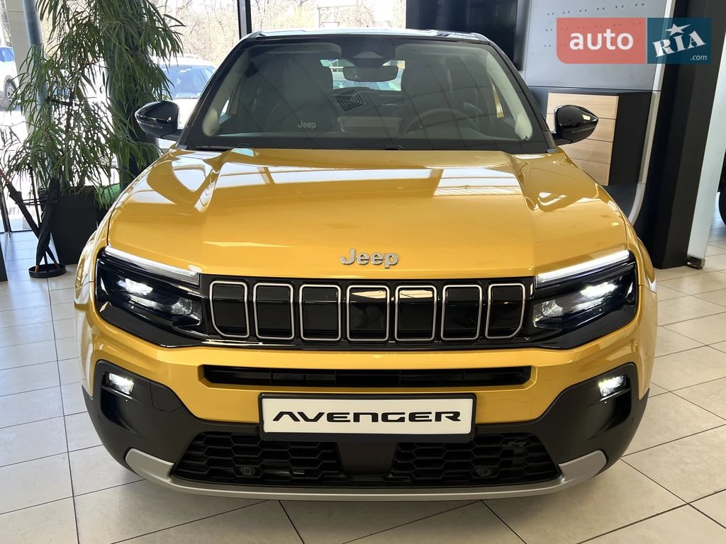 Jeep Avenger Summit