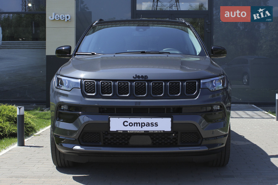 Jeep Compass - фото 2