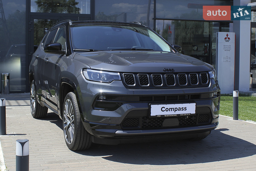 Jeep Compass - фото 3