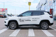 Jeep Compass Summit