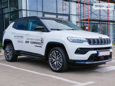 Jeep Compass 2024 Summit