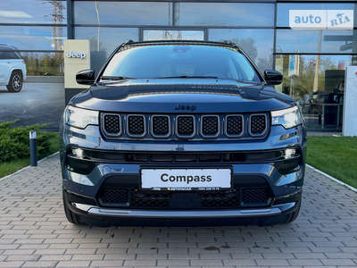 Jeep Compass 2024 Summit
