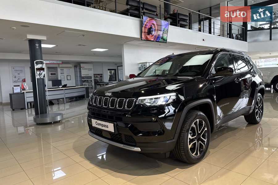 Jeep Compass - фото 1