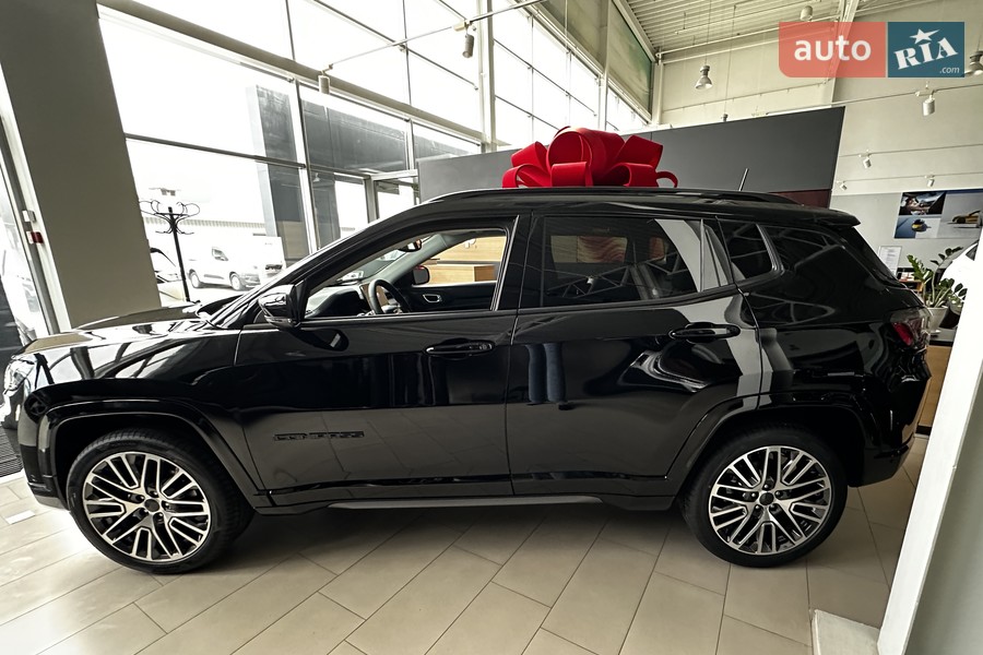 Jeep Compass - фото 5