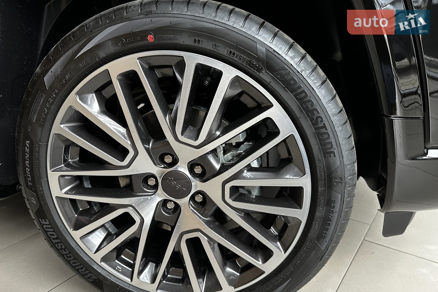 Jeep Compass - фото 10