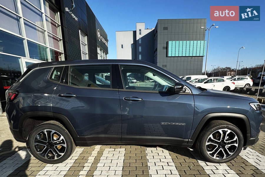 Jeep Compass - фото 4