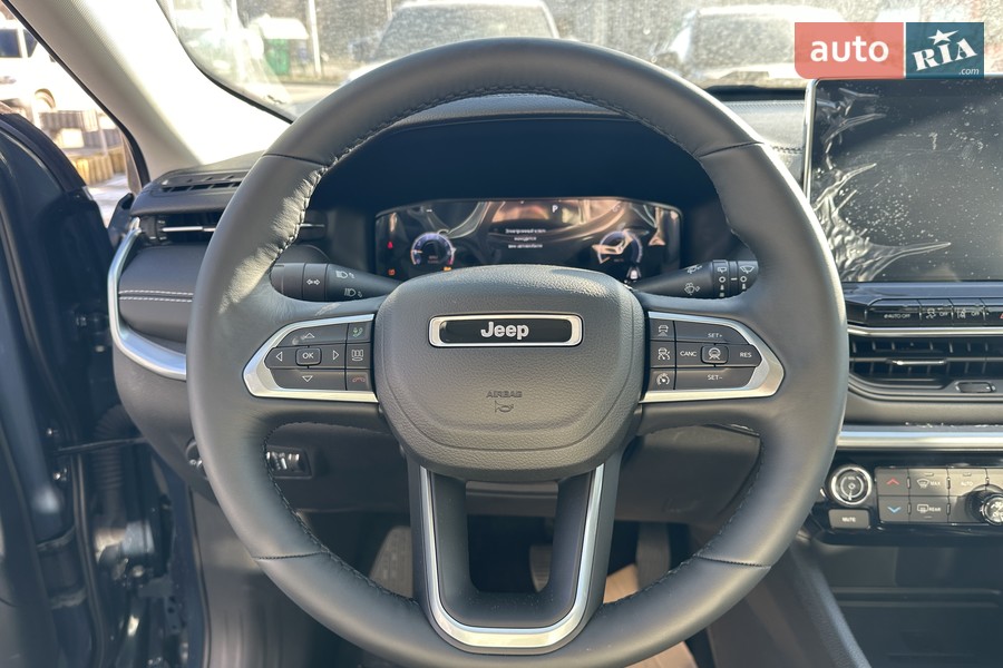 Jeep Compass - фото 18