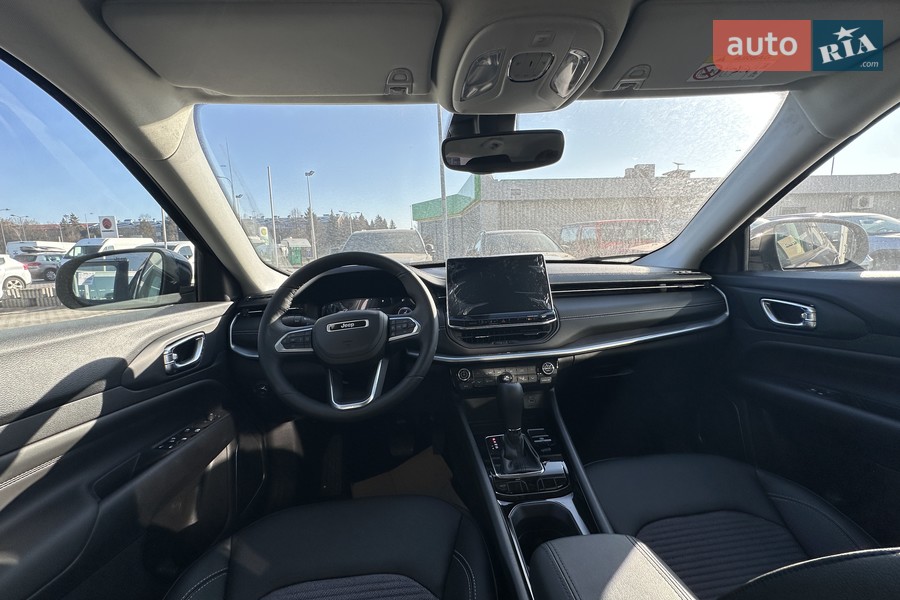 Jeep Compass - фото 21