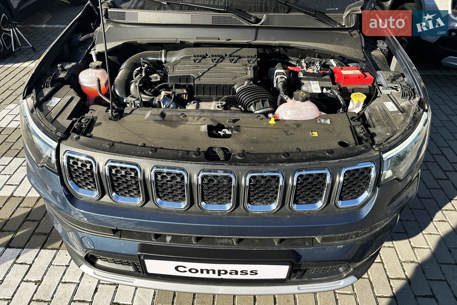 Jeep Compass - фото 26