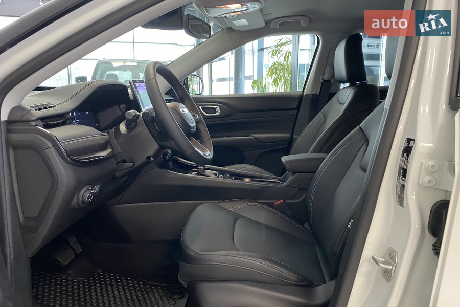 Jeep Compass - фото 13