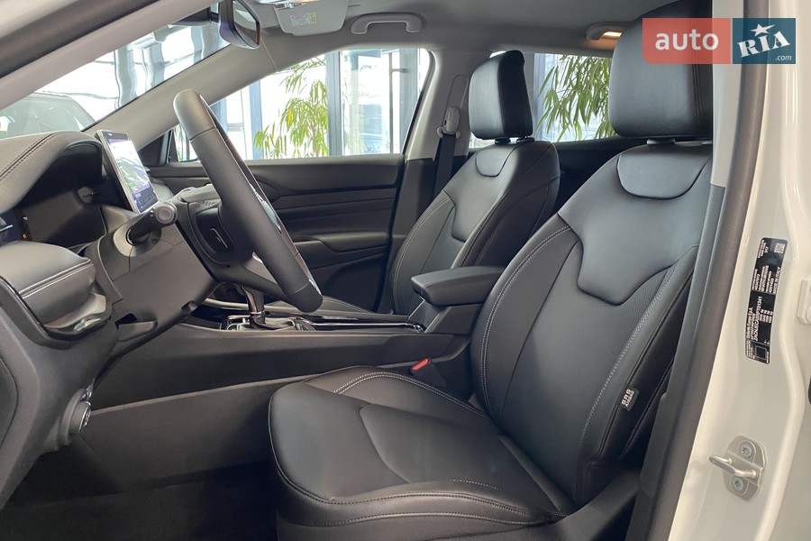 Jeep Compass - фото 14