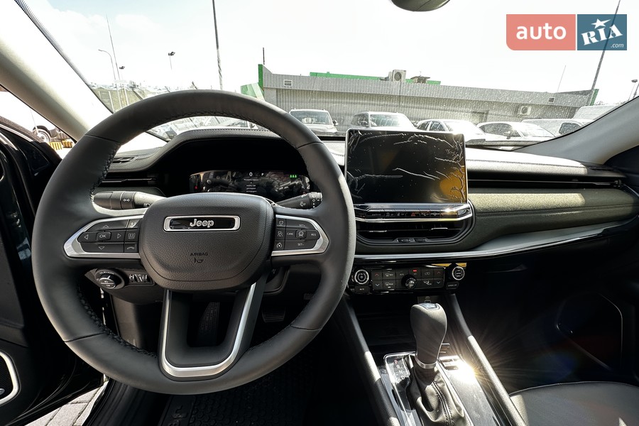 Jeep Compass - фото 10