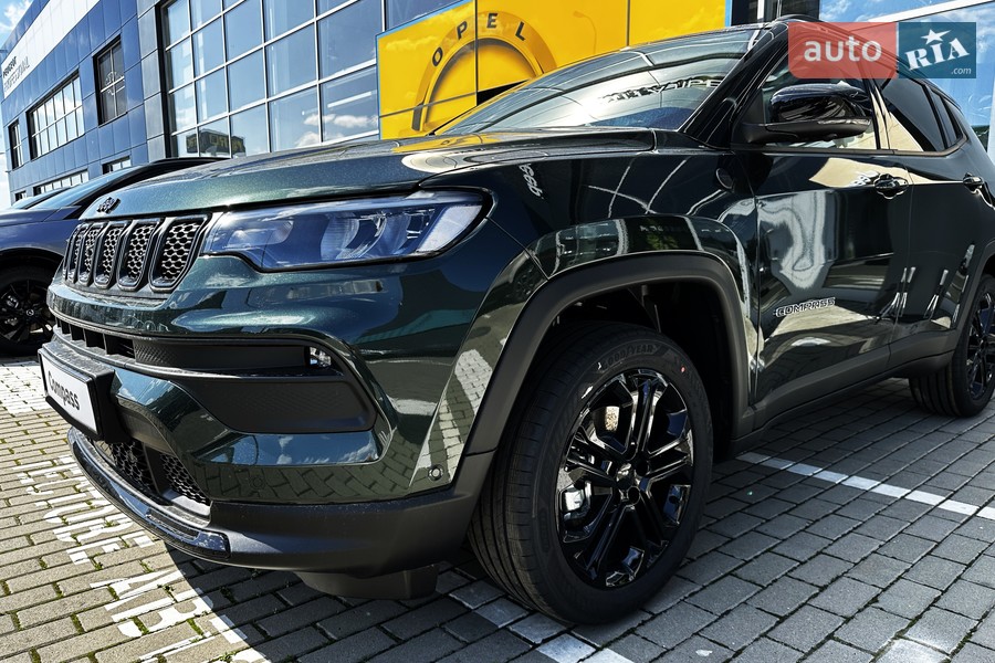 Jeep Compass - фото 8