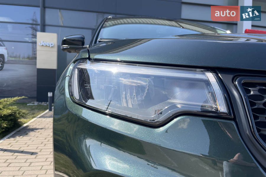 Jeep Compass - фото 3