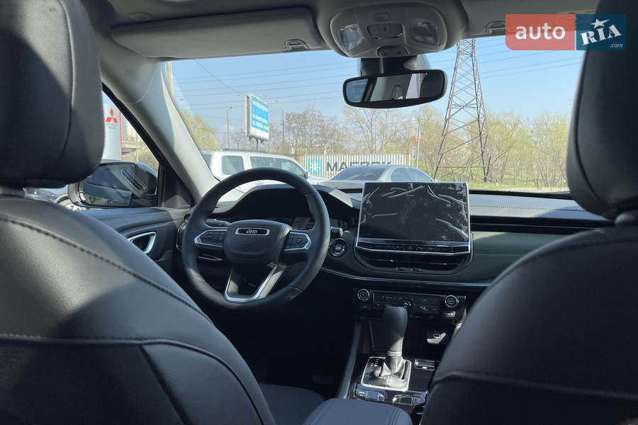 Jeep Compass - фото 12