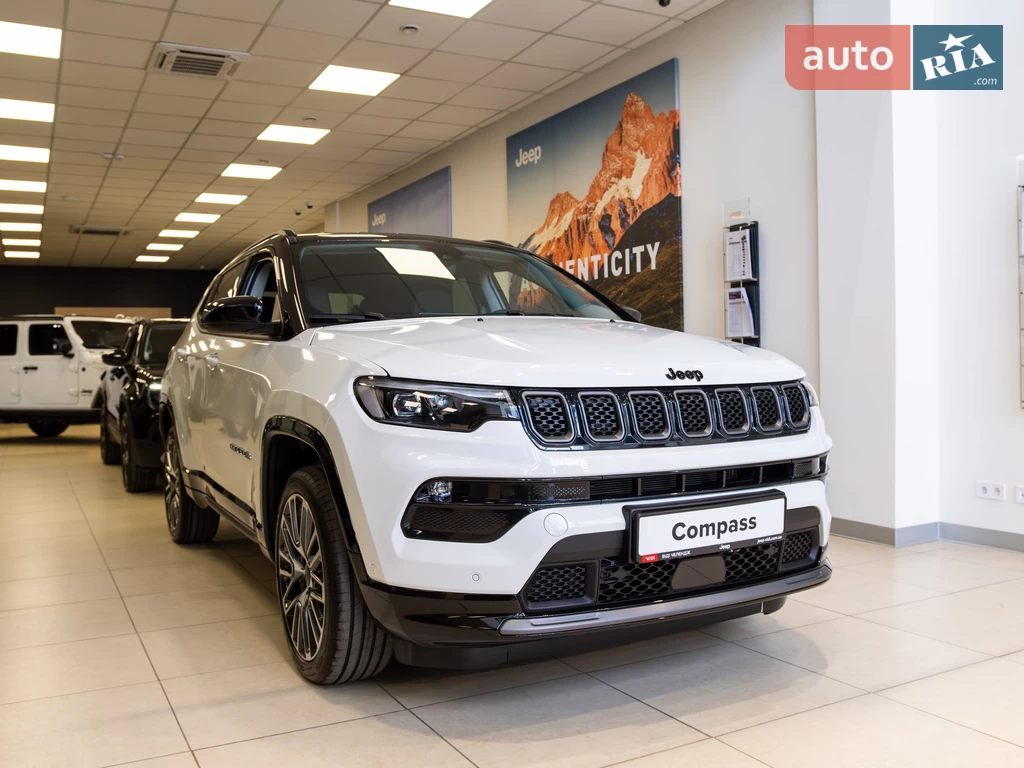 Jeep Compass Summit