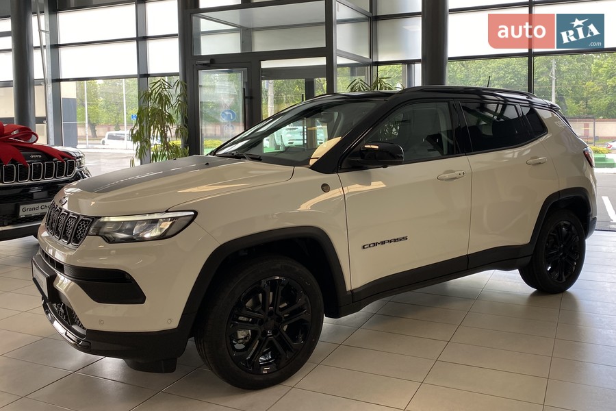 Jeep Compass - фото 4
