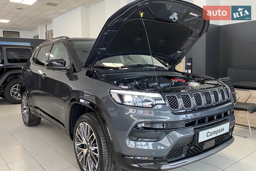 Jeep Compass - фото 20