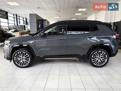 Jeep Compass 2025 Summit