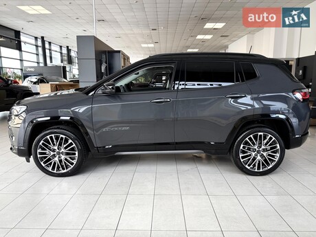 Jeep Compass 2025